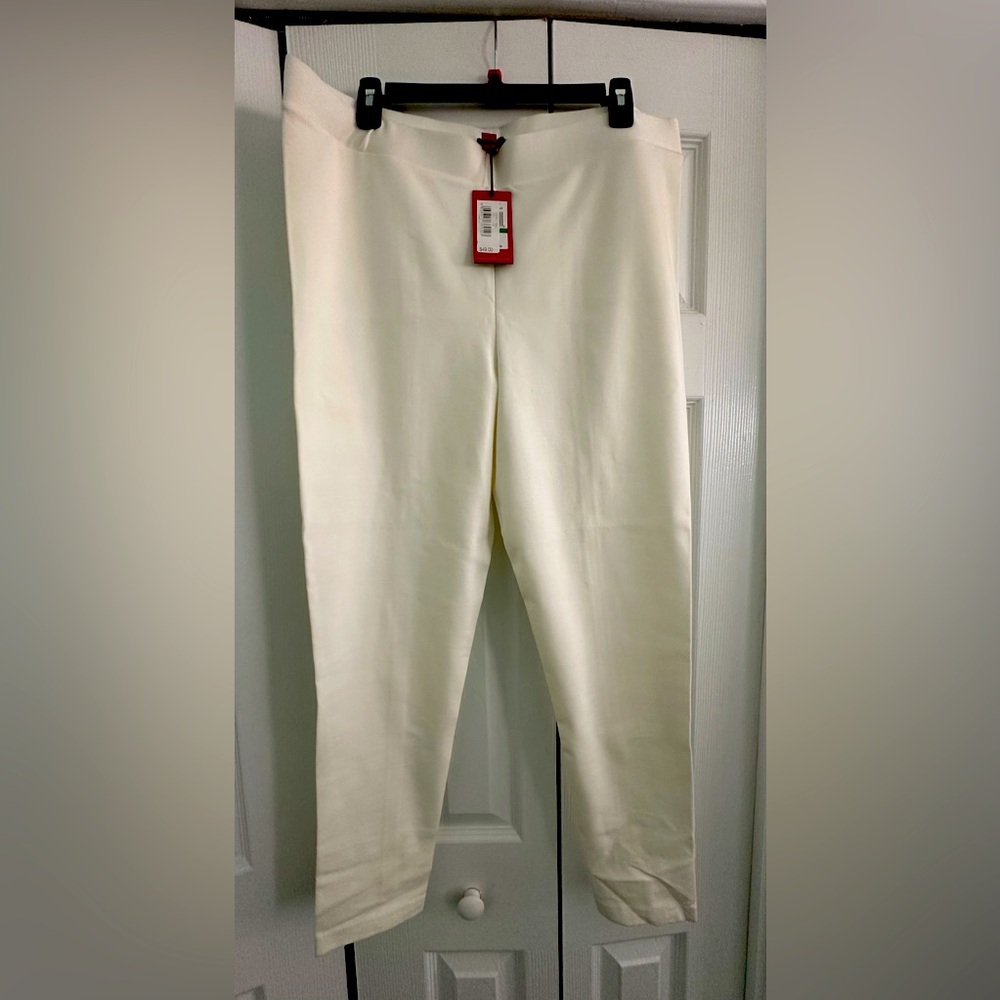 Vince Camuto winter white pants